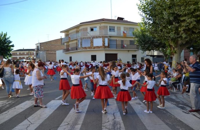 Represa dels concursos de colles sardanistes a la demarcació de Lleida