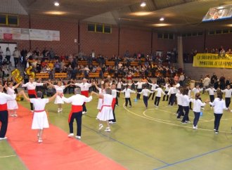 Bellcaire celebra els cinquanta anys de la colla sardanista "Flama Catalana"