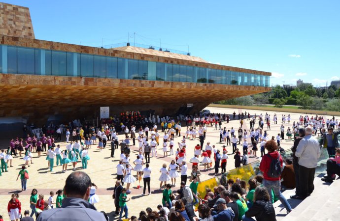 Concurs de colles sardanistes a Lleida en el marc de la Festa Major